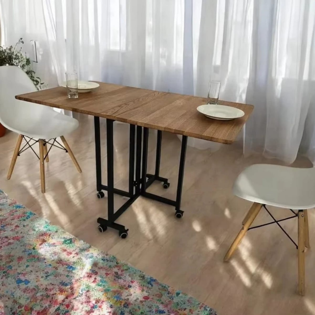 Extendable Dining Table from MDF and Metal | Practical Black and Brown Design