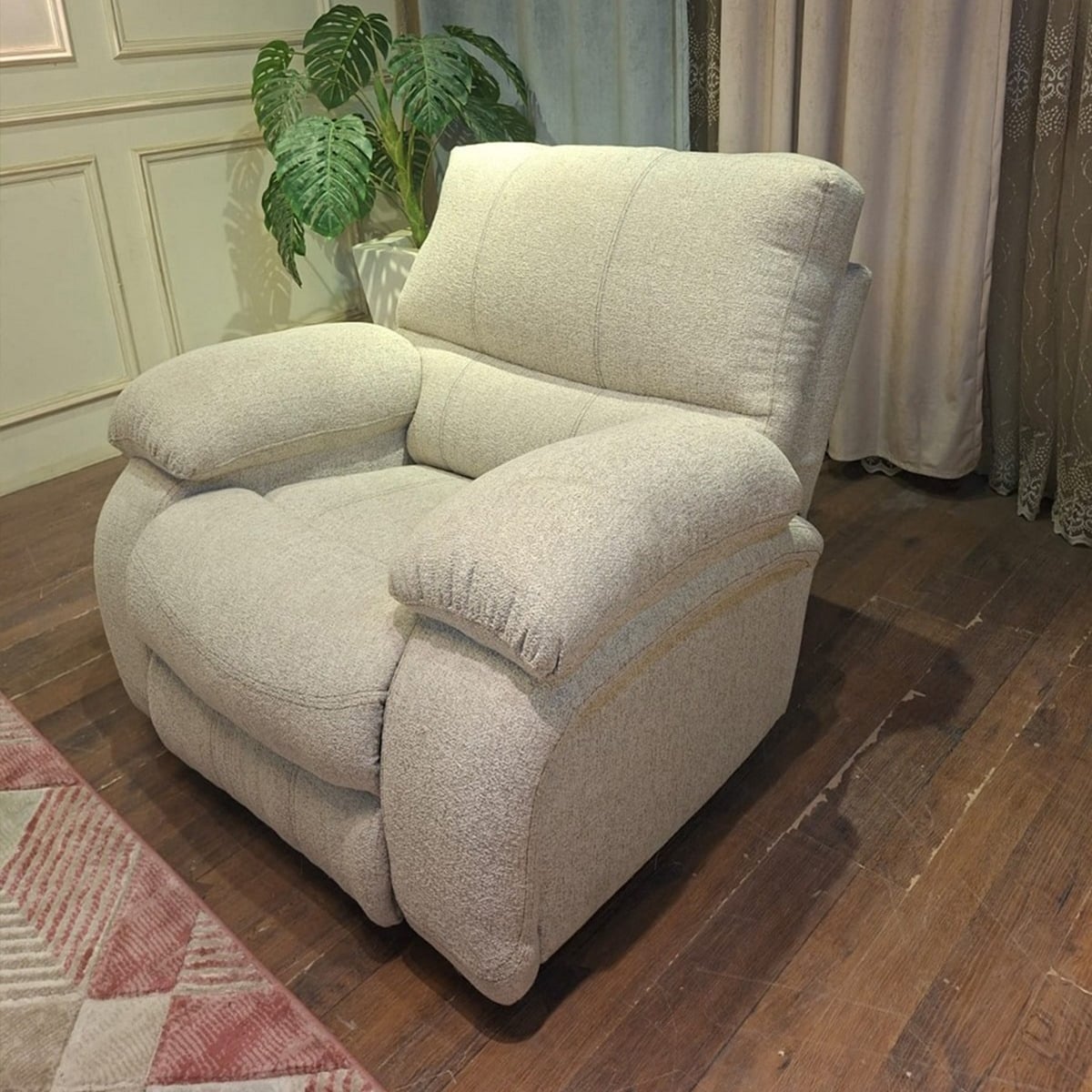 Relaxation Chair with Metal Frame and Premium Linen Upholstery | Off-White - Image 5