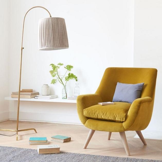 Armchair – Beech Wood & Velvet (Yellow)